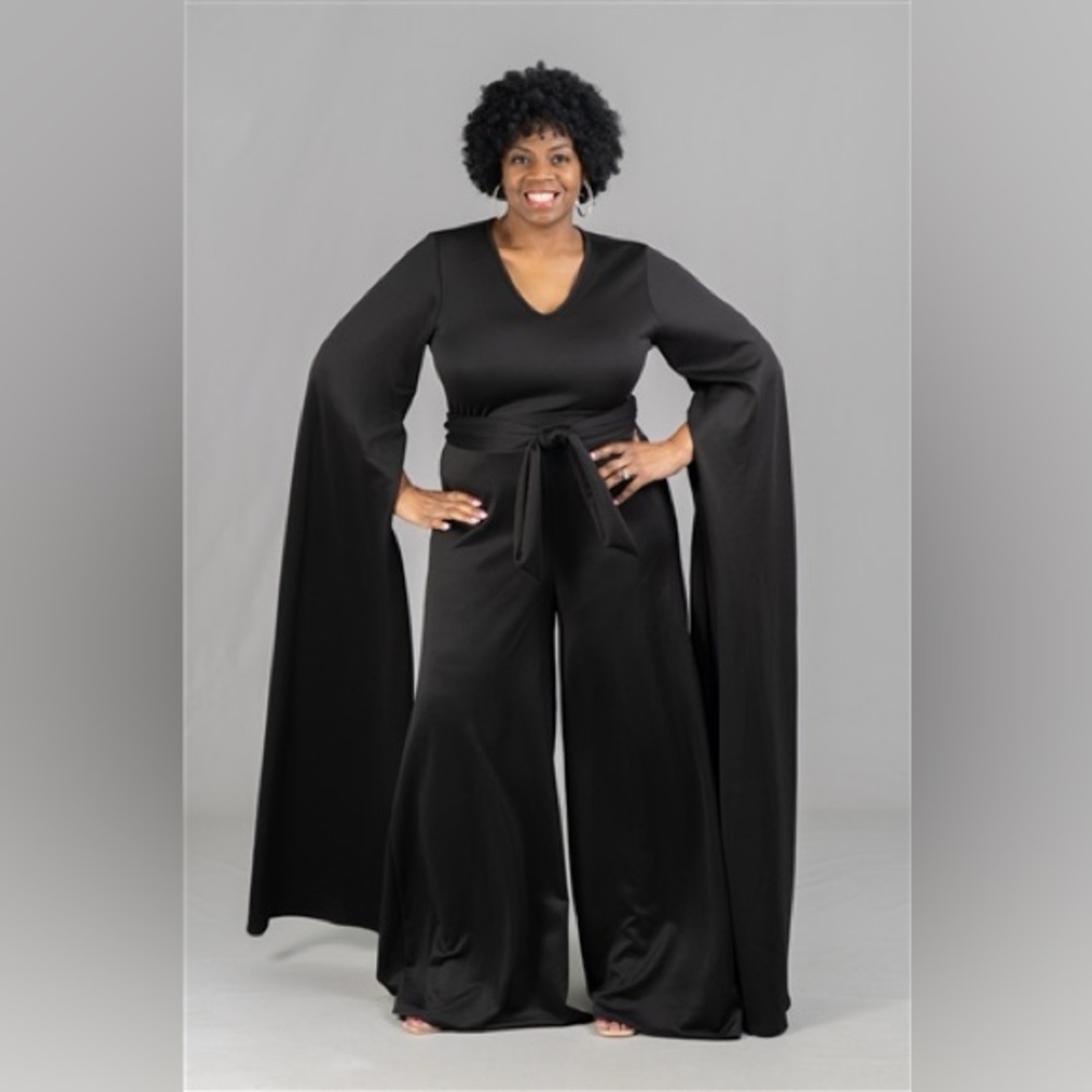 Karen-T Jumpsuit Black and Chocolate Size XL with extended sleeves